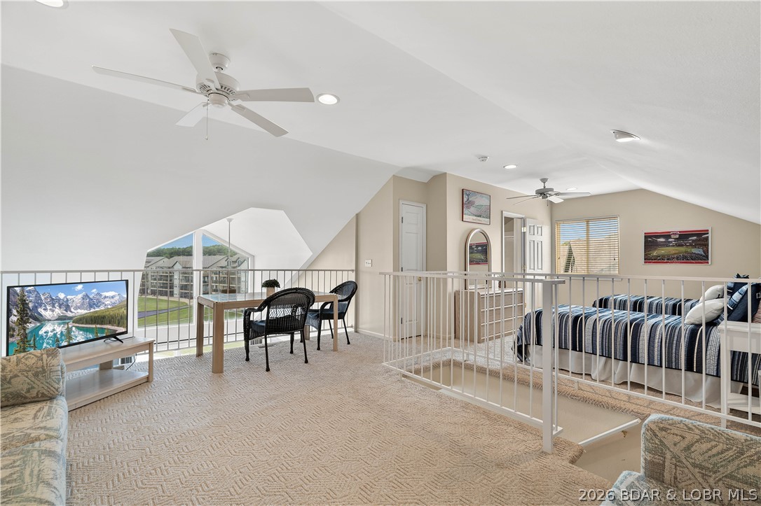 Cedar Glen Condominium - Residential