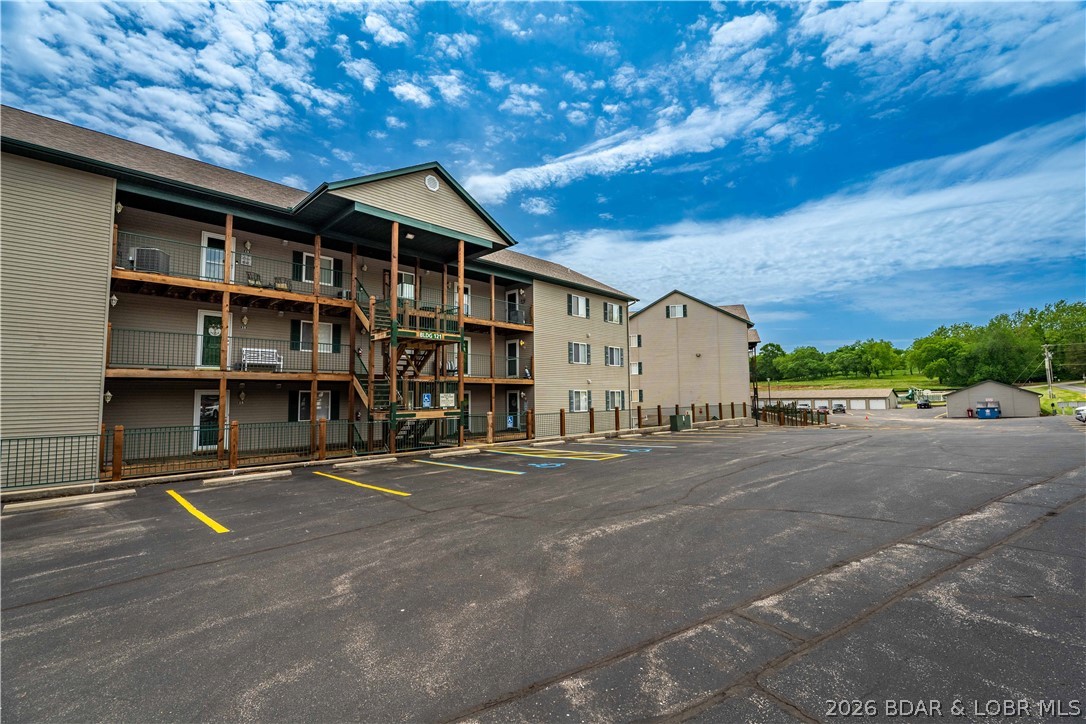 Cedar Glen Condominium - Residential