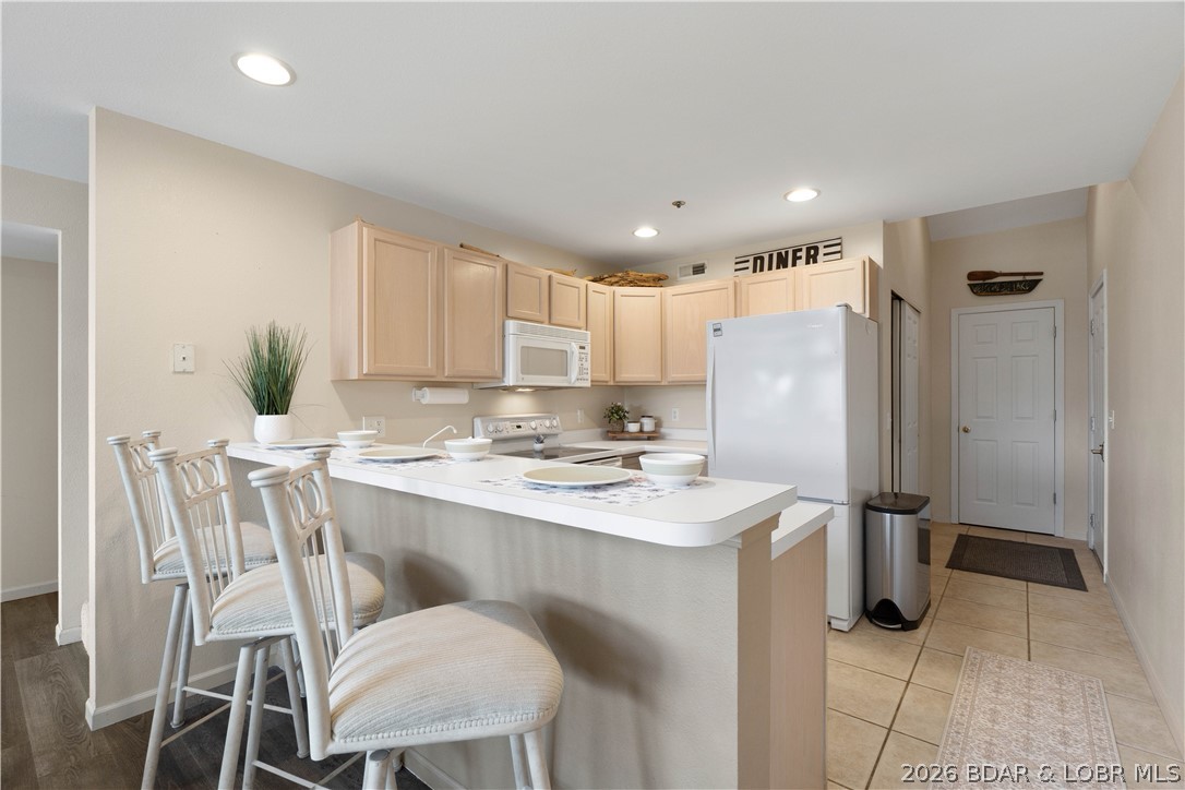 Cedar Glen Condominium - Residential