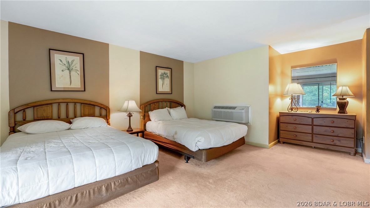 Tan-Tar-A Estates - Residential