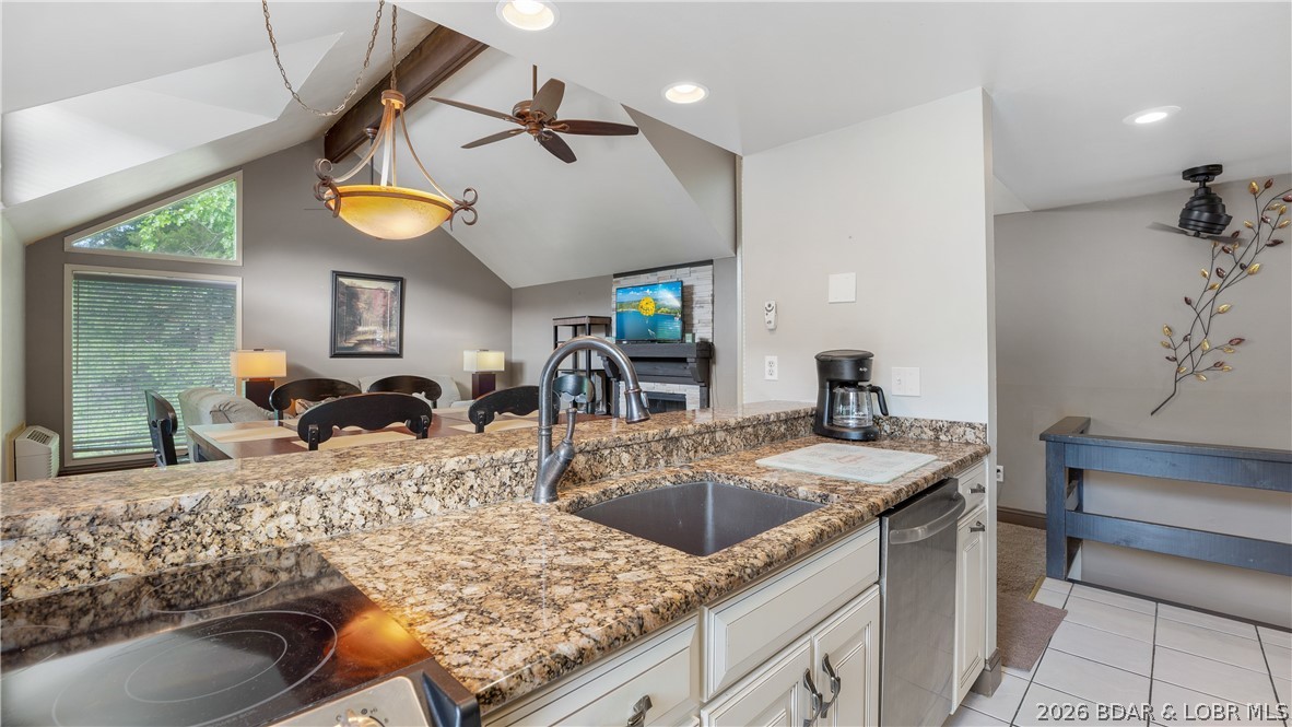 Tan-Tar-A Estates - Residential