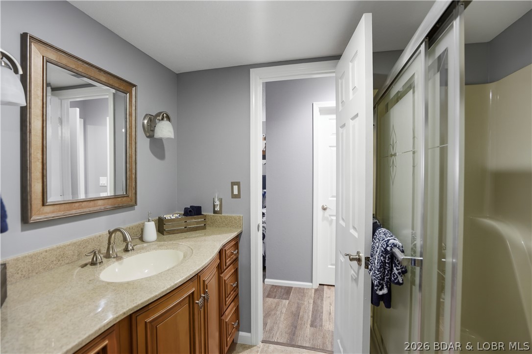 The Falls Condo - Residential