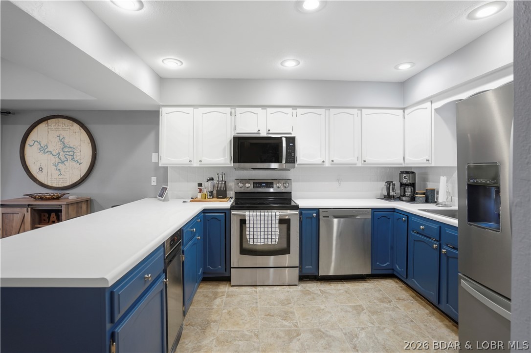The Falls Condo - Residential