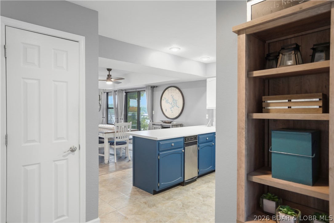 The Falls Condo - Residential