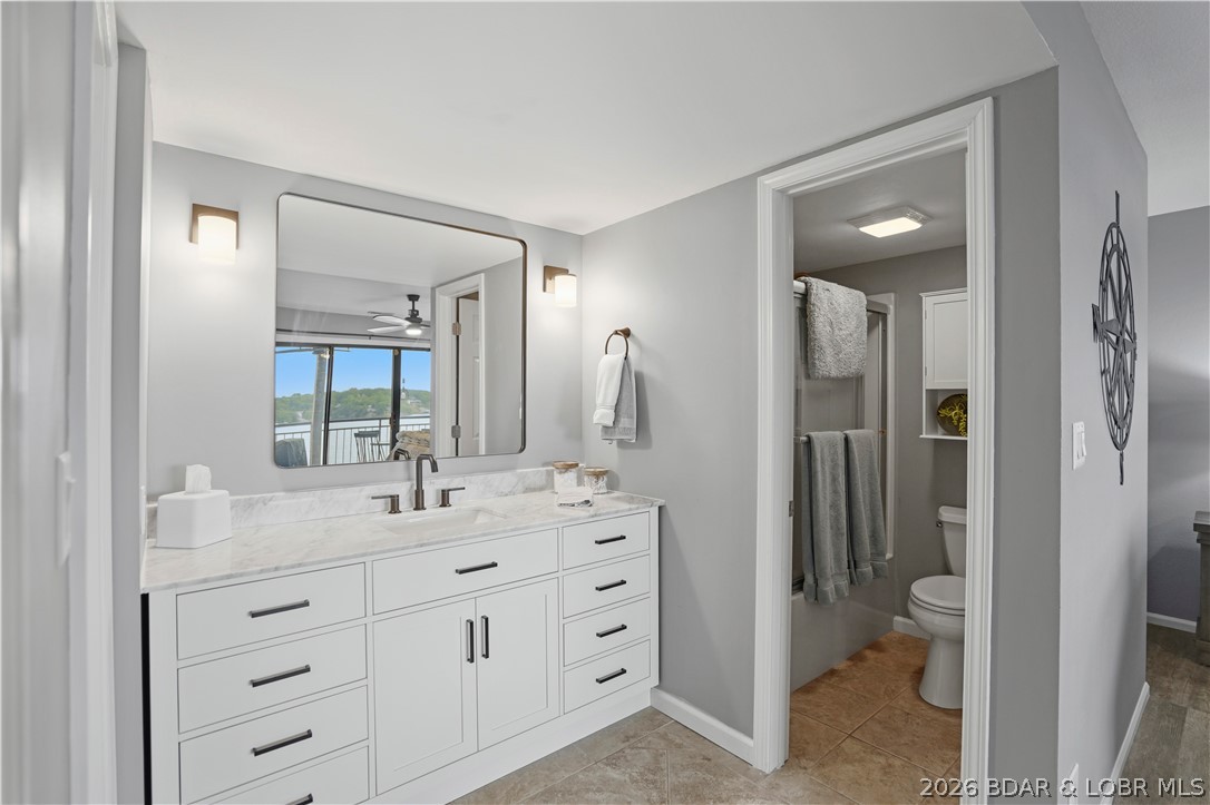 The Falls Condo - Residential