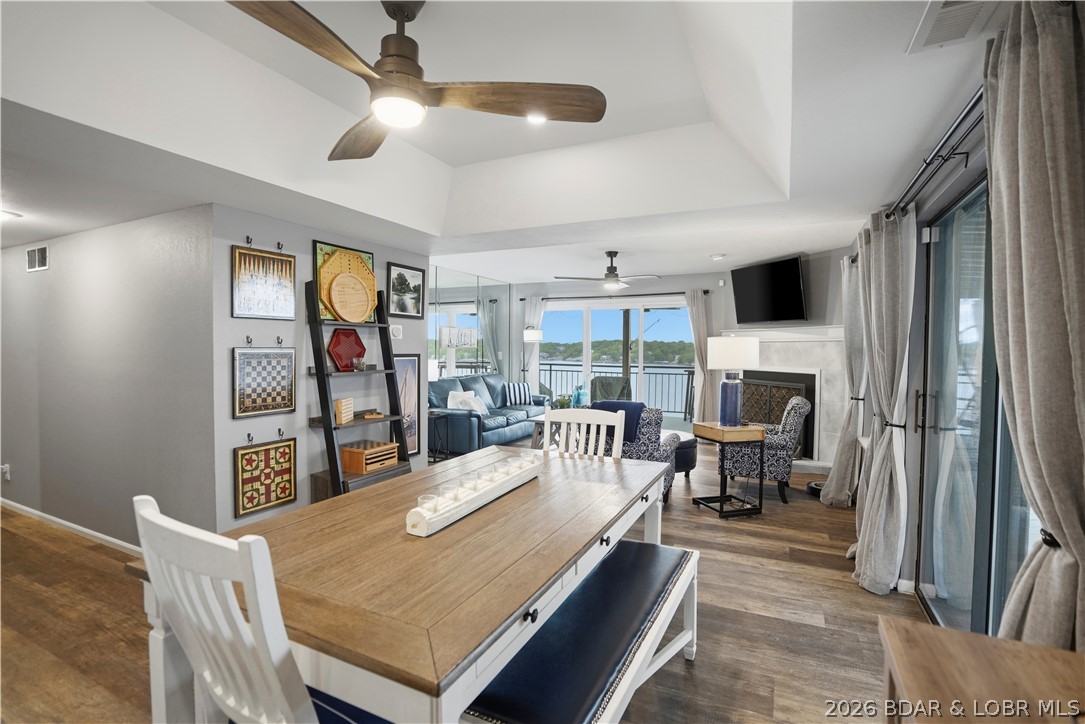 The Falls Condo - Residential