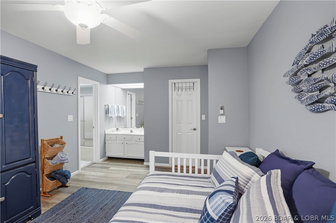 The Falls Condo - Residential