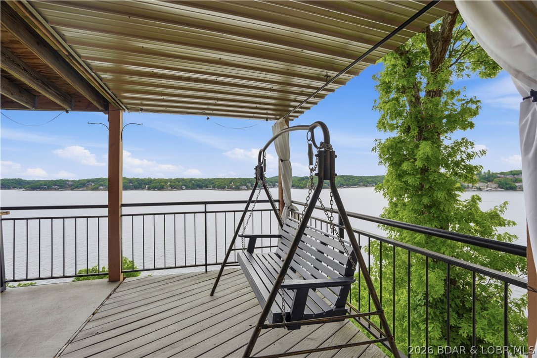 The Falls Condo - Residential