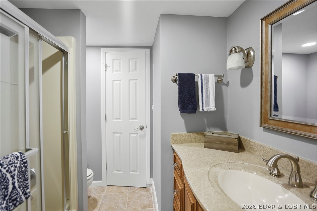 The Falls Condo - Residential