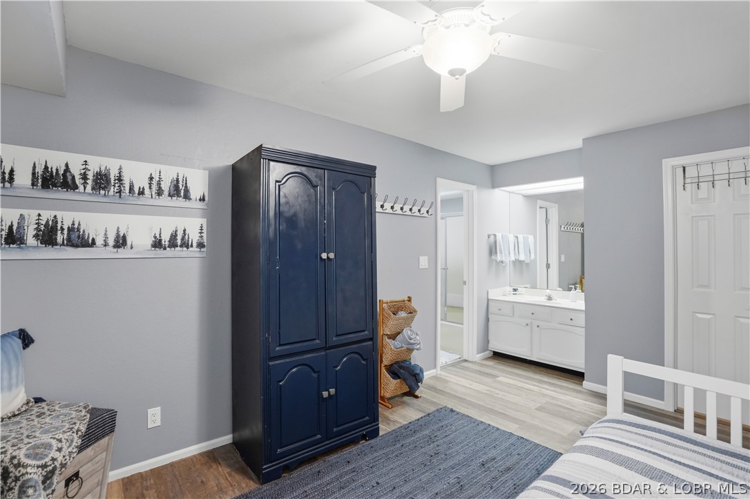 The Falls Condo - Residential