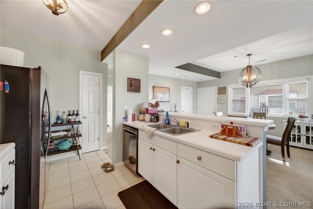 Palisades Condominium - Residential