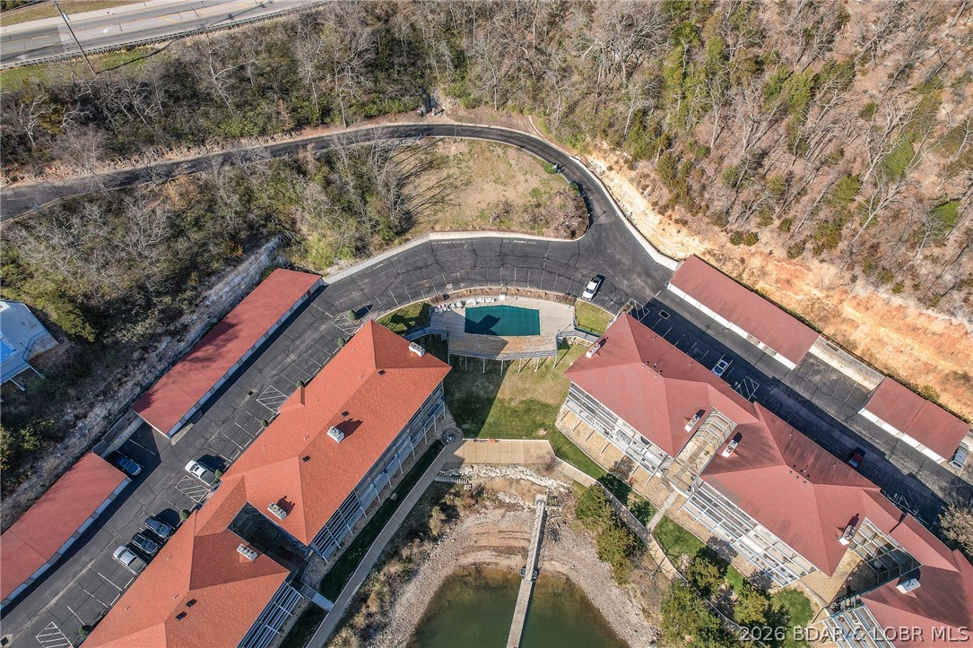 Palisades Condominium - Residential