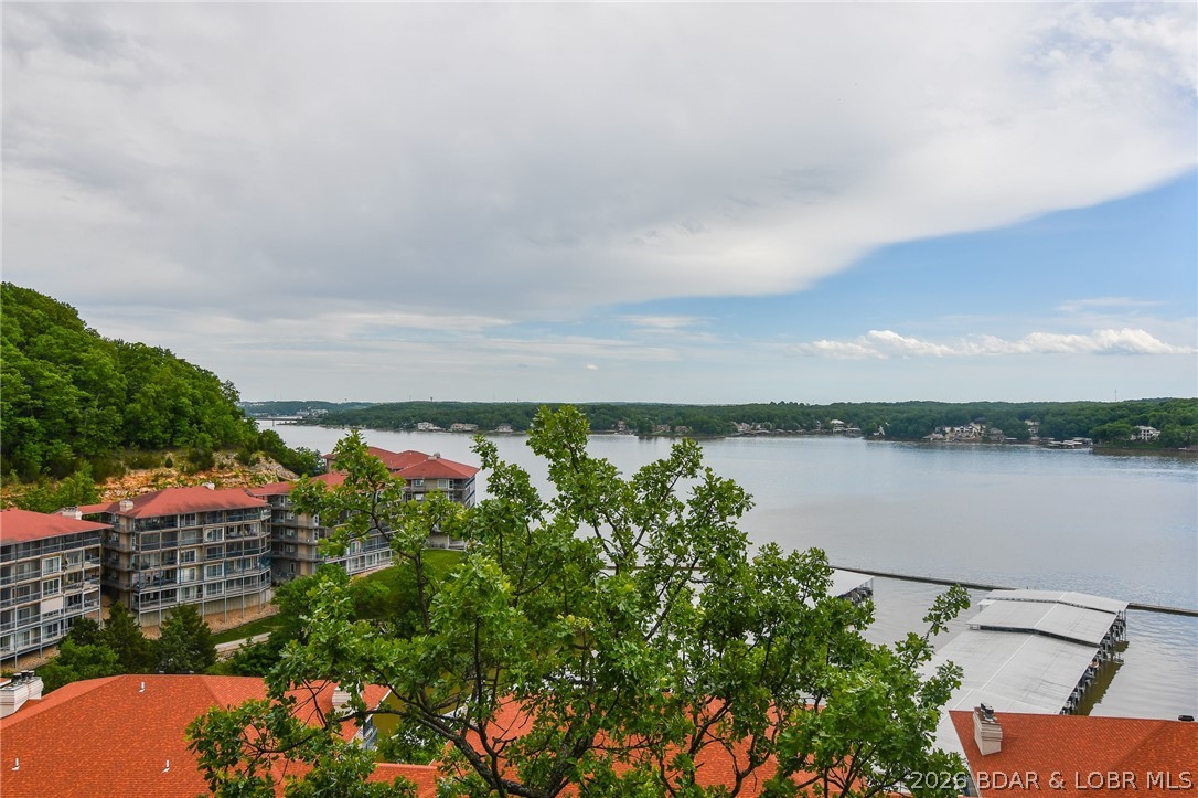 Palisades Condominium - Residential