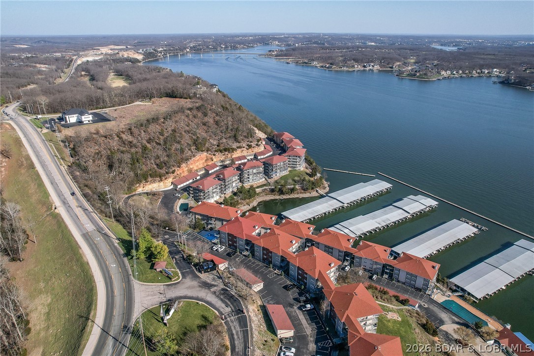 Palisades Condominium - Residential