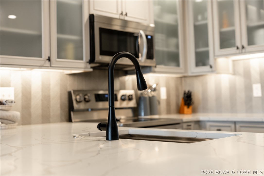 Highland Shores Condominium - Residential
