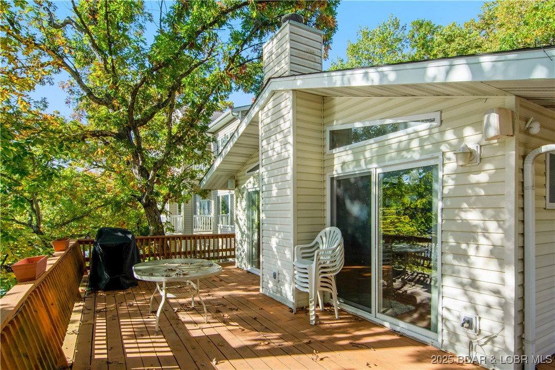 Lake Ozark, Missouri 65049, United States, 2 Bedrooms Bedrooms, ,2 BathroomsBathrooms,Residential,Active,238534