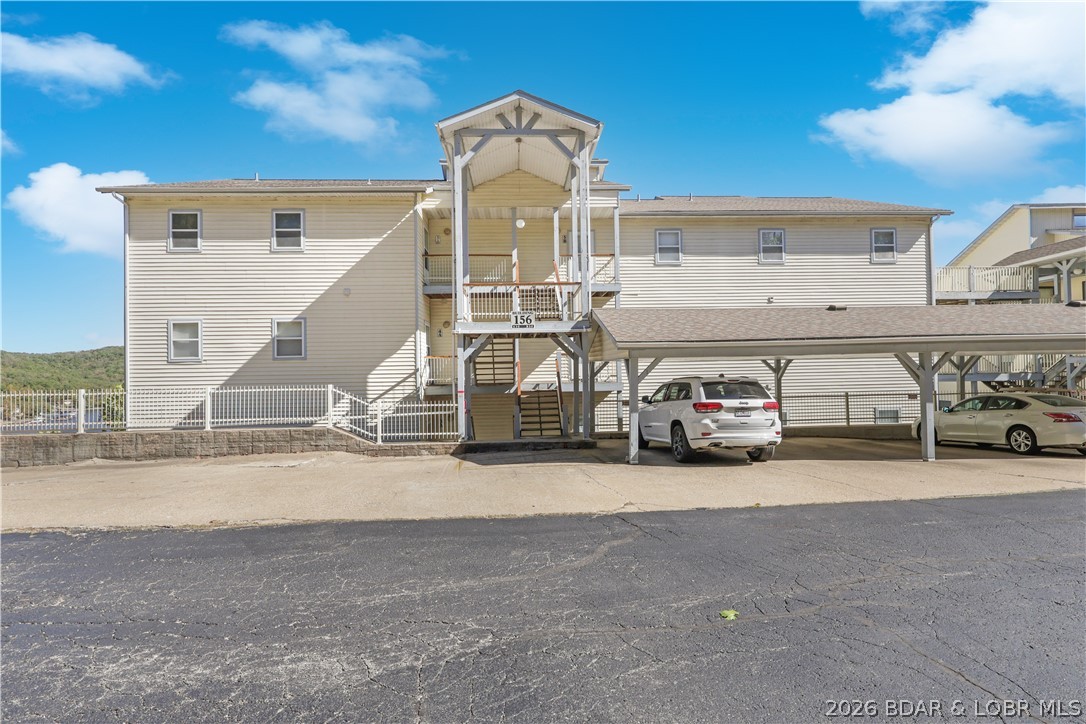 Oak Bluff Condominium - Residential