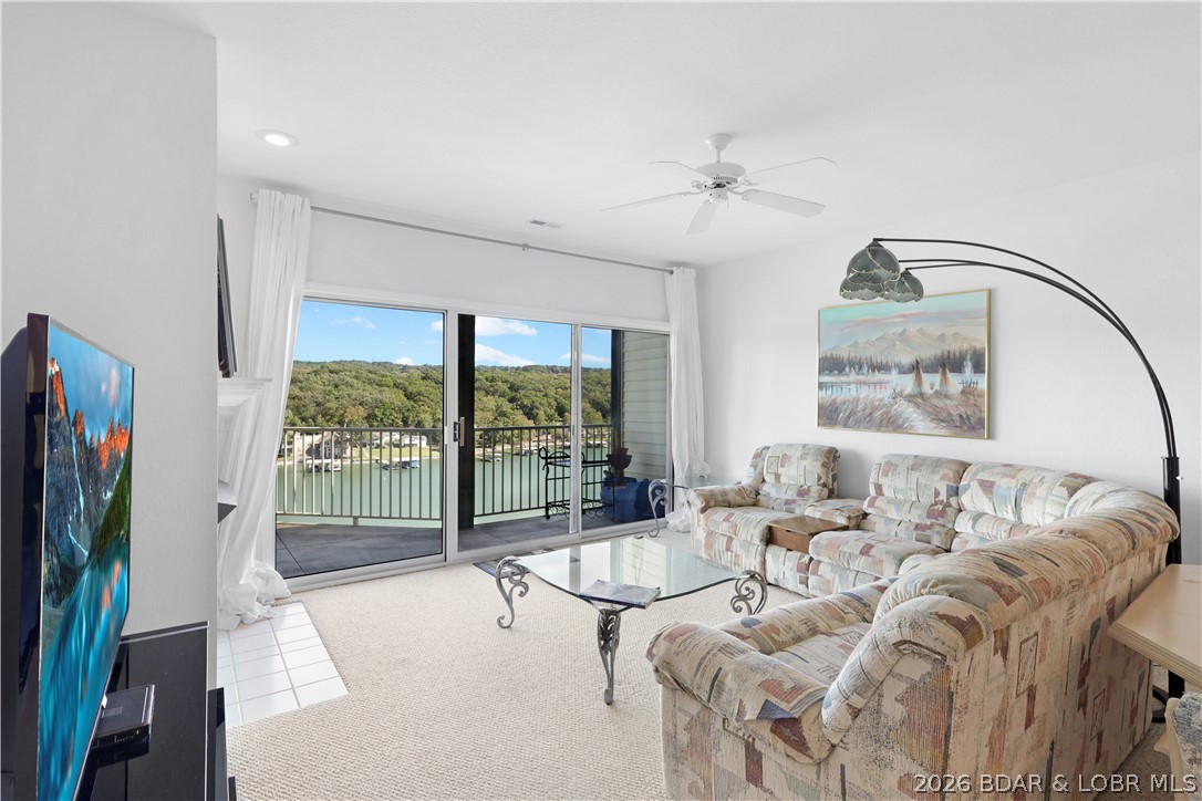 Oak Bluff Condominium - Residential