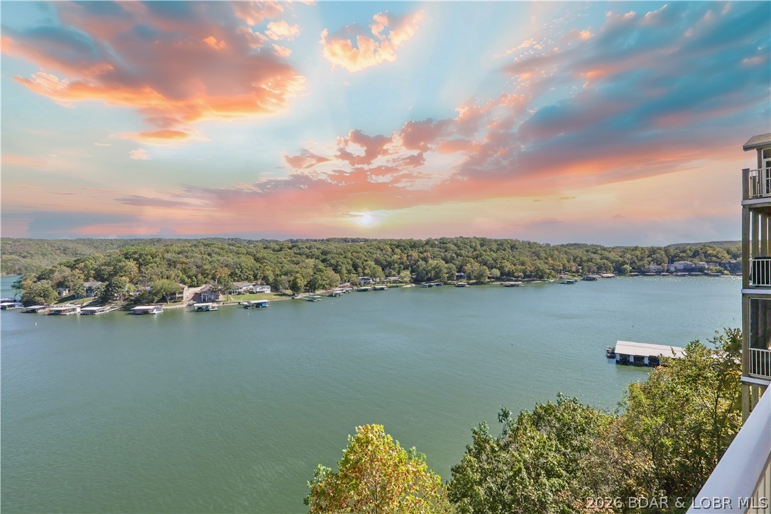 Oak Bluff Condominium - Residential