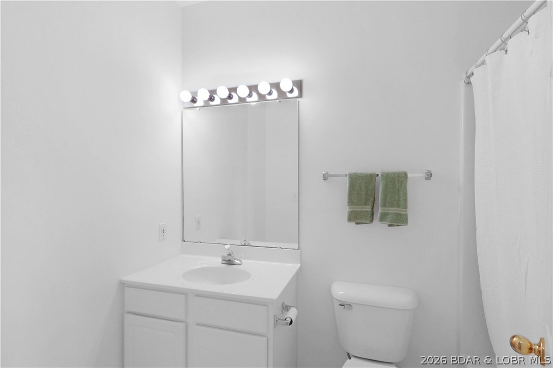 Oak Bluff Condominium - Residential