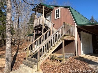 Golden Goose - Residential