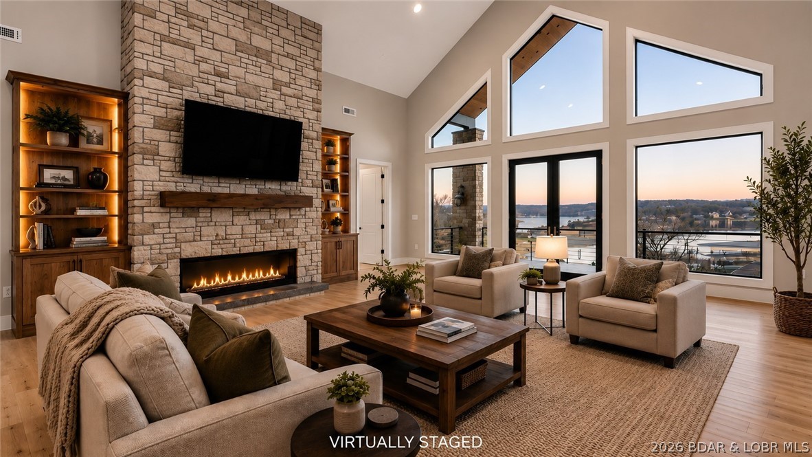 Nichols Point - Residential