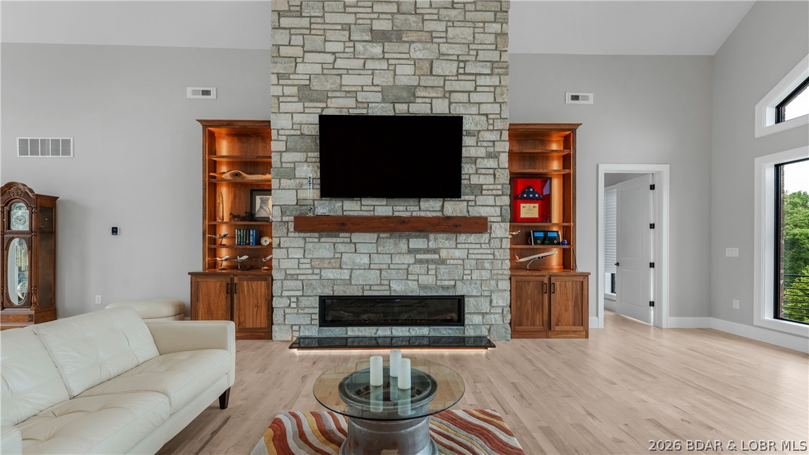 Nichols Point - Residential