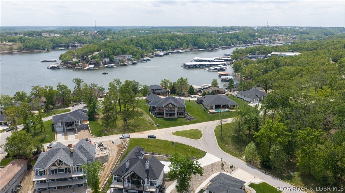 Nichols Point - Residential