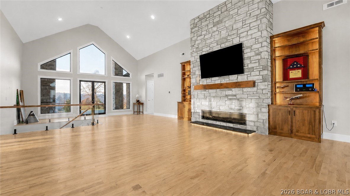 Nichols Point - Residential