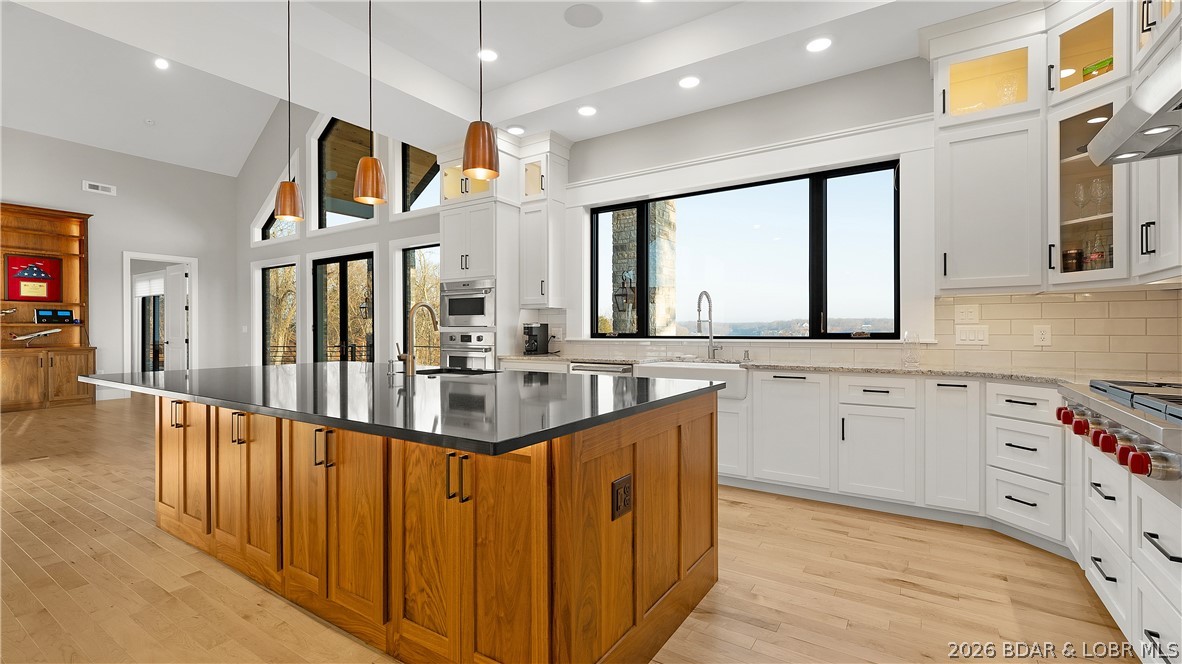 Nichols Point - Residential