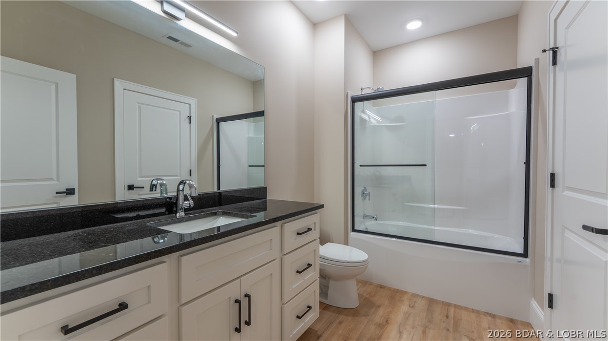 Nichols Point - Residential