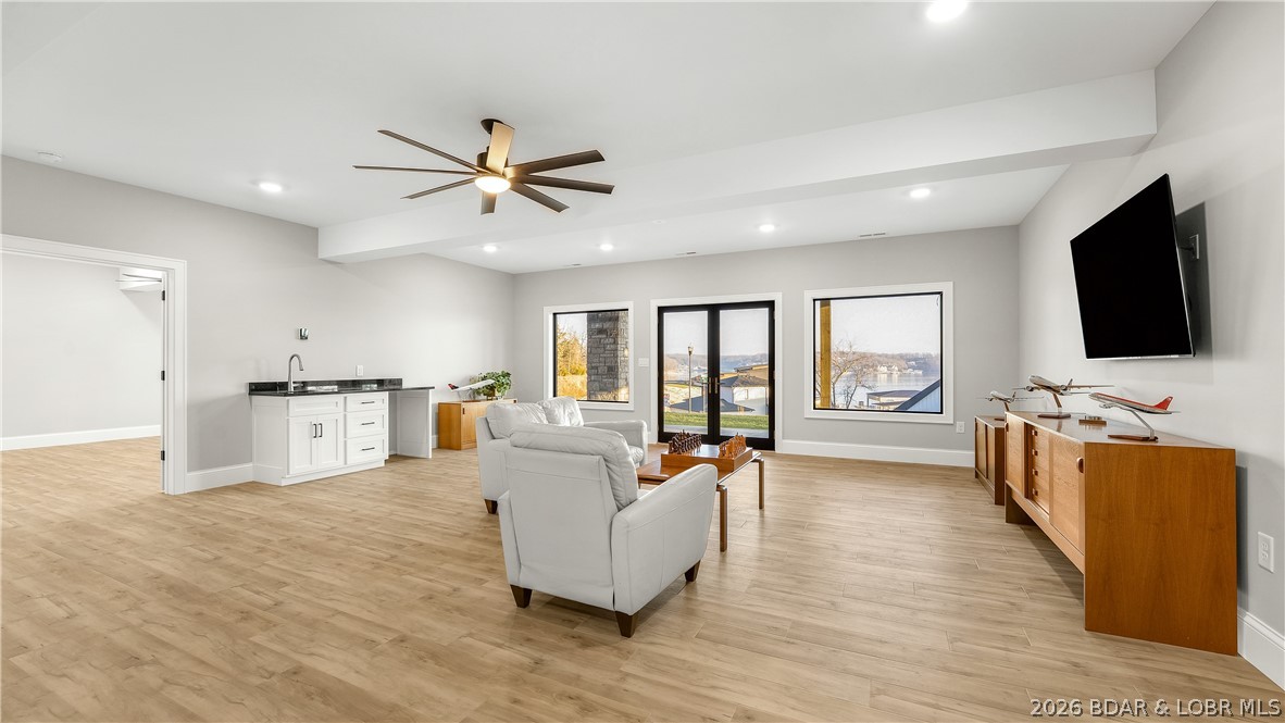 Nichols Point - Residential