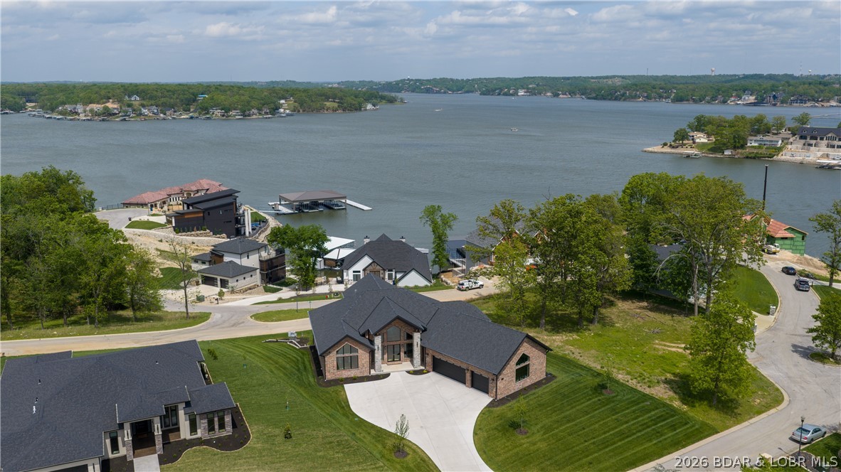 Nichols Point - Residential
