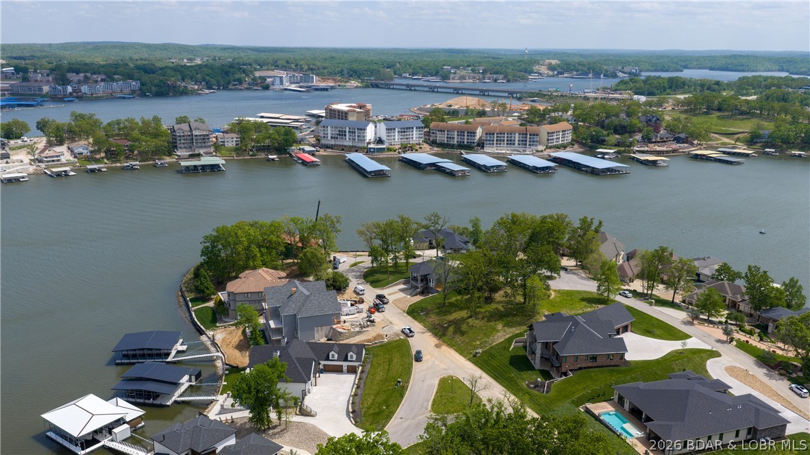 Nichols Point - Residential