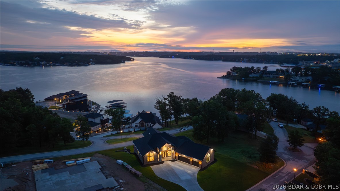 Nichols Point - Residential