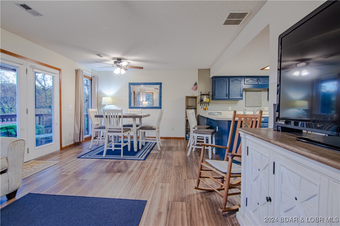 Eldon, Missouri 65026, United States, 3 Bedrooms Bedrooms, ,2 BathroomsBathrooms,Residential,Contingent,33991