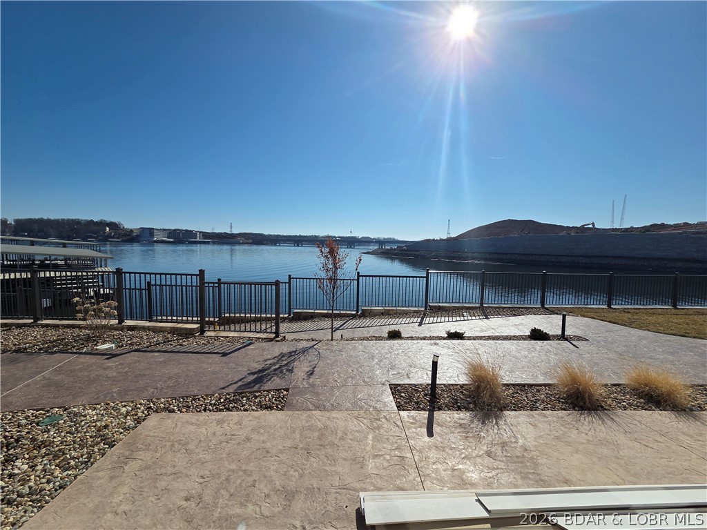 The Hamptons Condominium - Residential