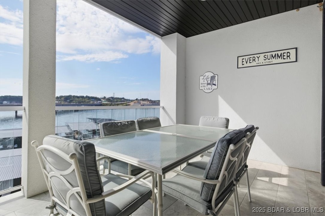 Topsiders Condominiums - Residential