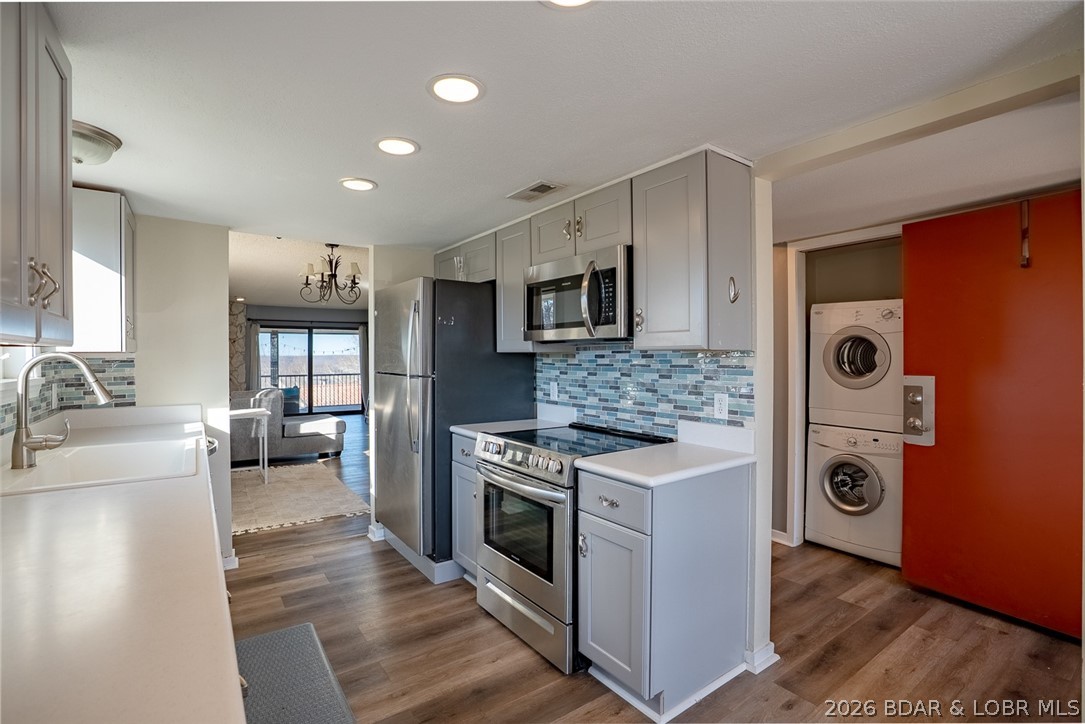 Four Seasons Racqt-Cntry Club - Residential