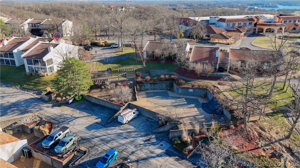 Four Seasons Racqt-Cntry Club - Residential