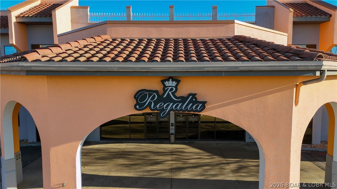 Four Seasons Racqt-Cntry Club - Residential