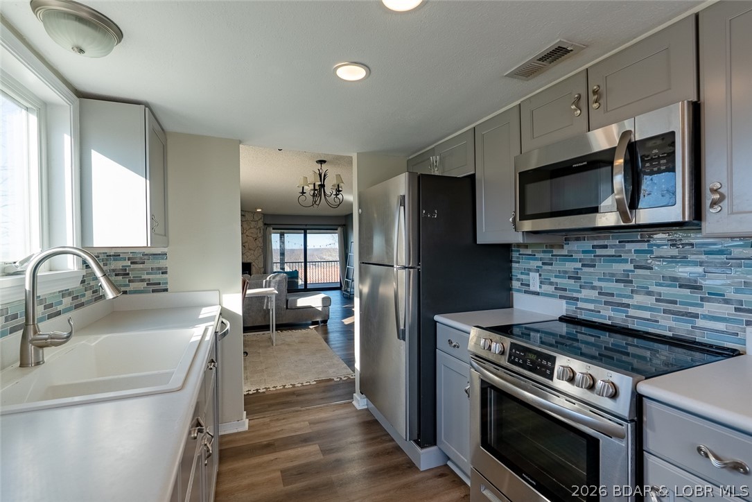 Four Seasons Racqt-Cntry Club - Residential