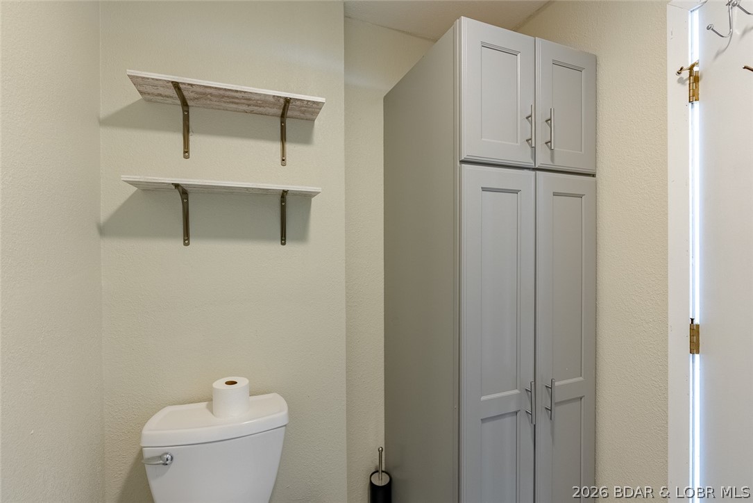 Four Seasons Racqt-Cntry Club - Residential