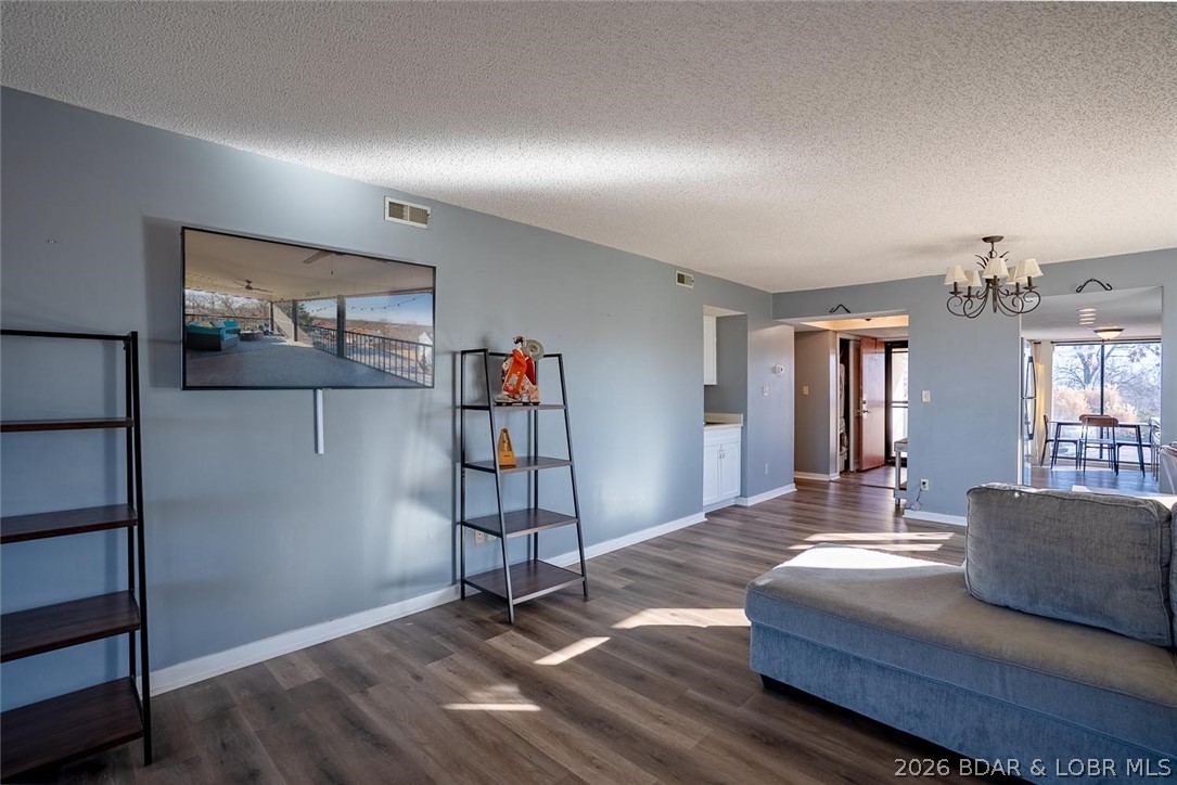 Four Seasons Racqt-Cntry Club - Residential