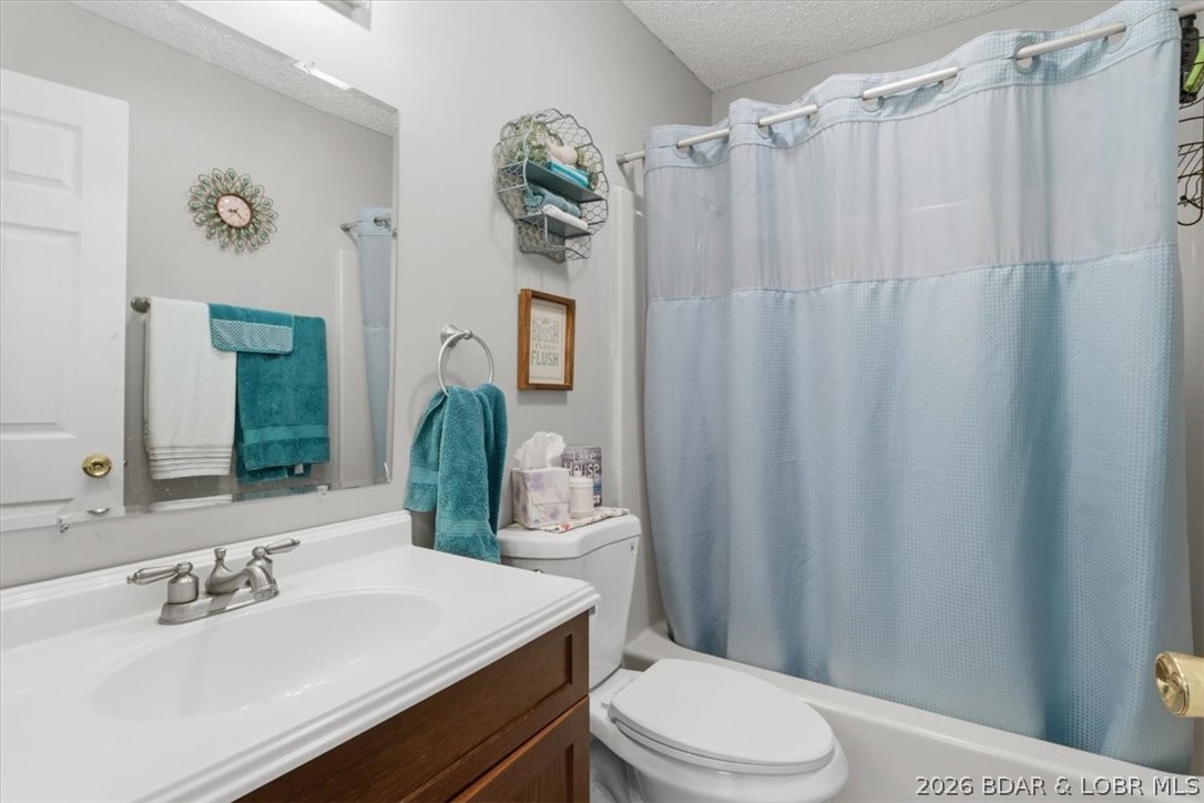 Four Seasons Racqt-Cntry Club - Residential