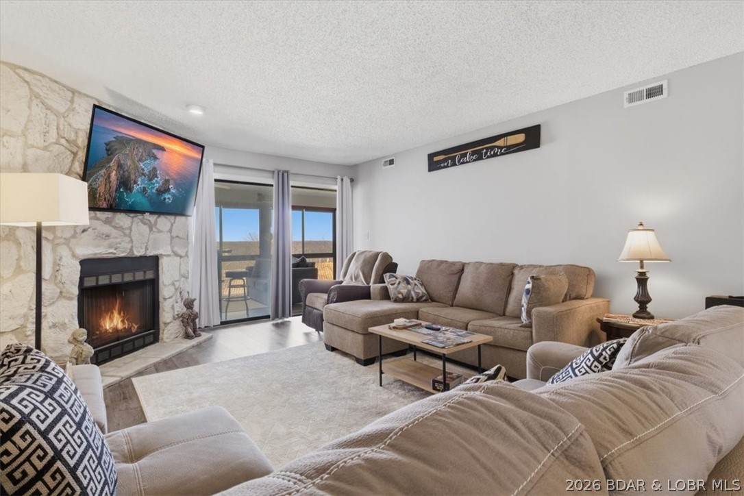 Four Seasons Racqt-Cntry Club - Residential