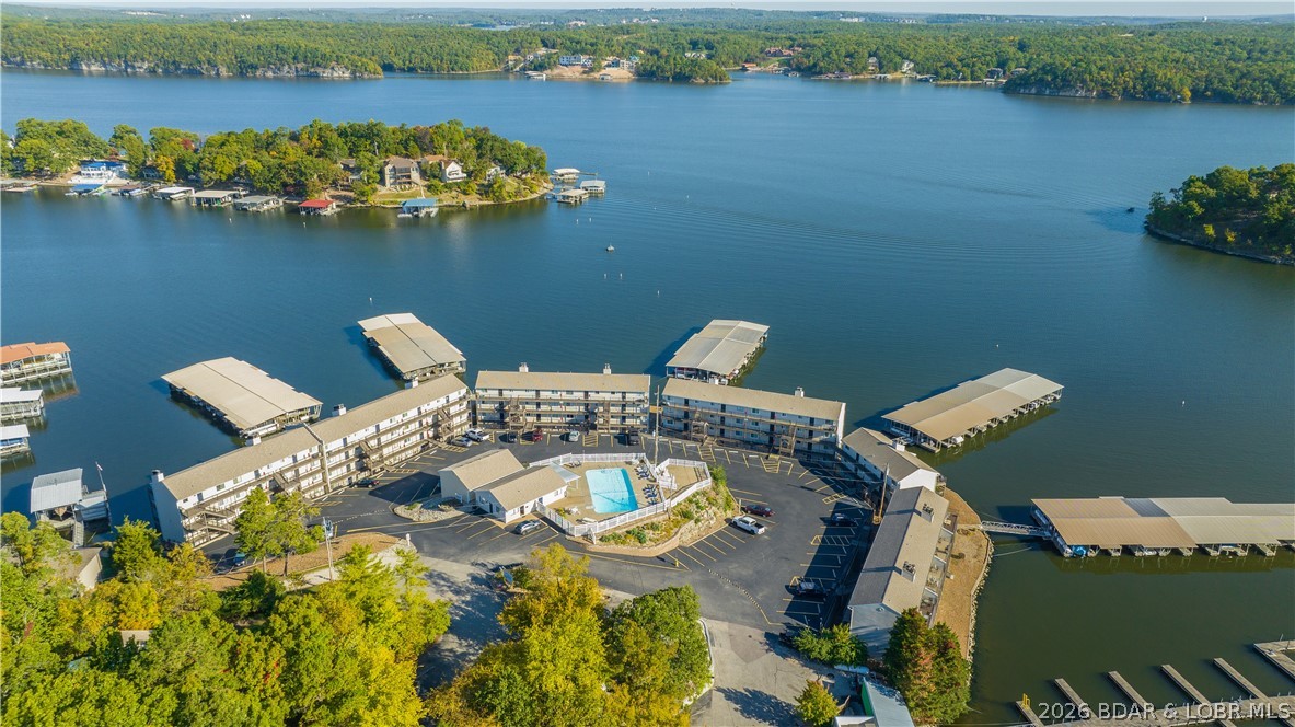 Three Seasons Condominiums - Residential