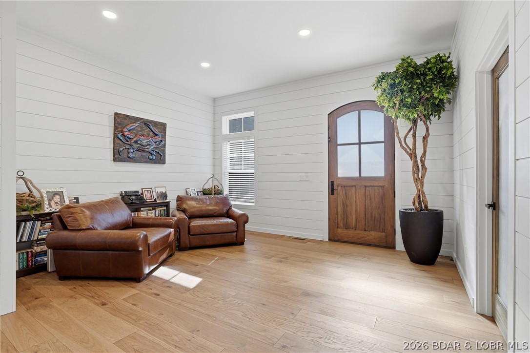 Lake View Beach - Residential