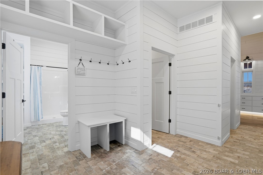 Lake View Beach - Residential