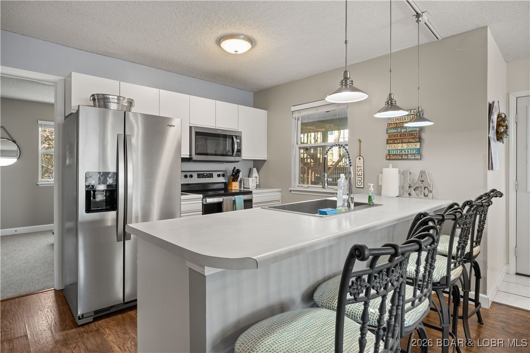 Breakwater Bay Club Condo - Residential